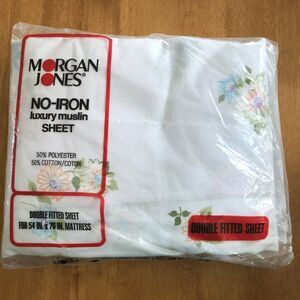 VINTAGE NEW Morgan Jones Luxury Muslin Double Fitted Sheet Maytime Floral
